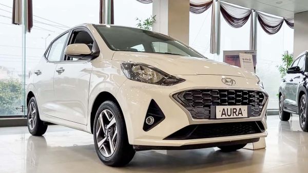 2022 Hyundai Aura CNG Top Variant Launch Soon - Specs Leak