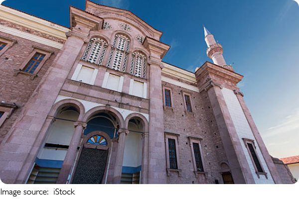 Kiliseden Camiye
