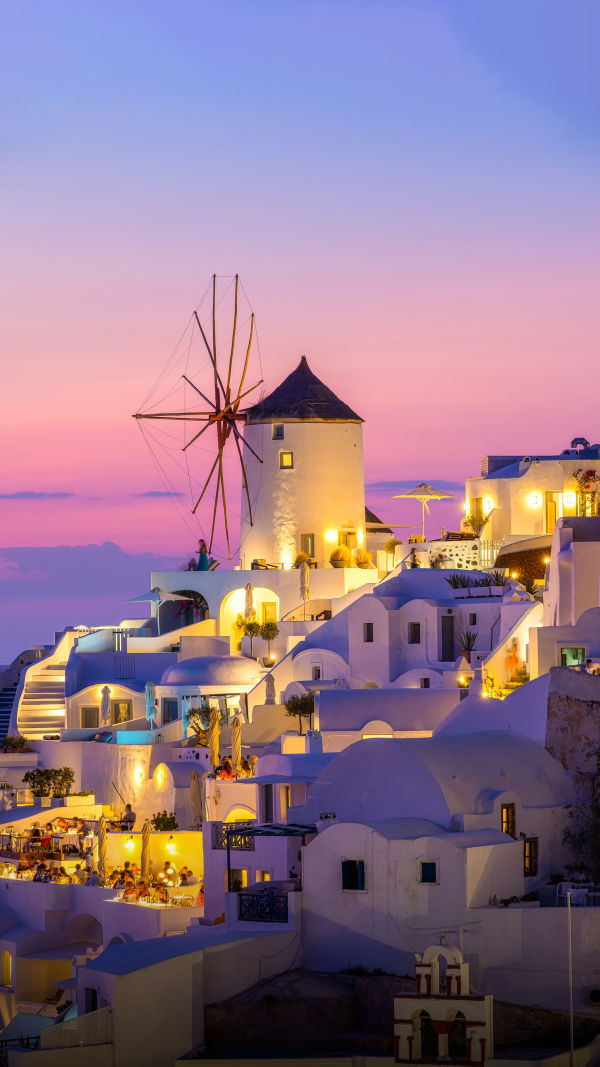 Santorini Travel Guide