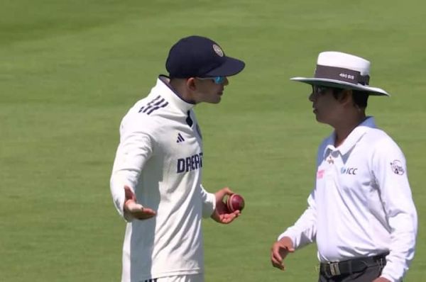 Gill demanded to change the ball. After this, the ball that India got, it was not doing so much action as the earlier. The Indian team became very angry with this. After this, Jamie Smith and Bridon Cars hit a half -century.