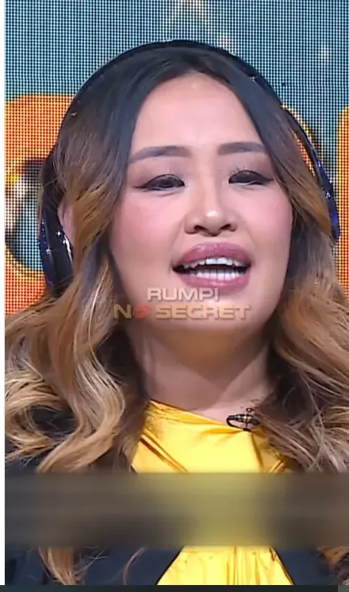 Tanggalan Pinkan Mambo saat donatnya direview buruk.