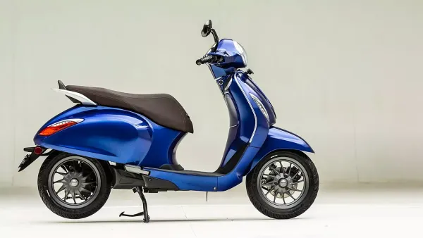 Bajaj Chetak (2020-2024) Price - Features, Images, Colors, Variants