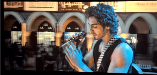 Saiyaara Frenzy: Audience dances Shirtless as Ahaan Panday sets the screen ablaze as title track plays; Netizens cry 'Paid PR promotion'