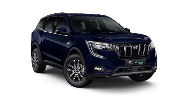 XUV700 AX7 Diesel at 7 Str on Road Price | Mahindra XUV700 AX7 Diesel at 7 Str Features & Specs