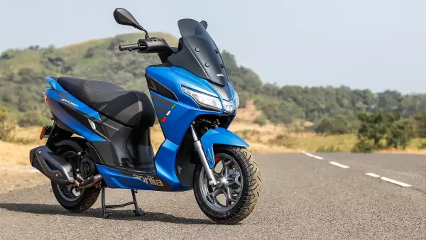 Aprilia SXR 160 Price - Mileage, Images, Colors | Bikwale