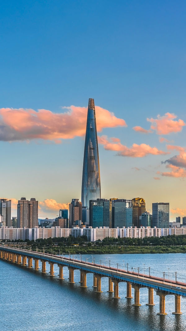 Lotte World Tower Guide