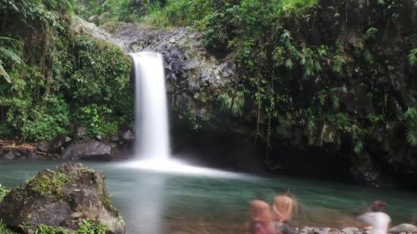 Wow, Segarnya Curug Bayan Baturraden di Kaki Gunung Slamet di Banyumas Jateng