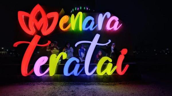 Wisata Menara Pandang Teratai Purwokerto tempat melihat view kota Purwokerto dari ketinggian.