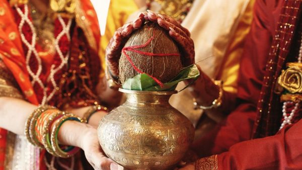 Kalash Sthapana: Where should the Kalash be kept while worshiping? Are you making this mistake anywhere? Kalash Sthapana: Where should the Kalash be kept while worshiping? Are you making this mistake anywhere!