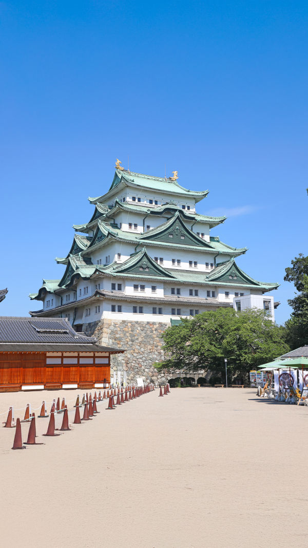 Nagoya Castle Guide
