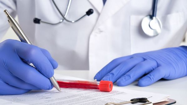 How much should the level of platelets be in dengue? What is the right figure?