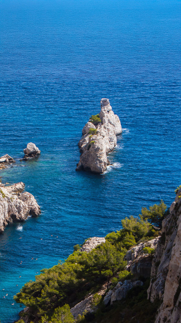 Hiking Calanque de Sugiton