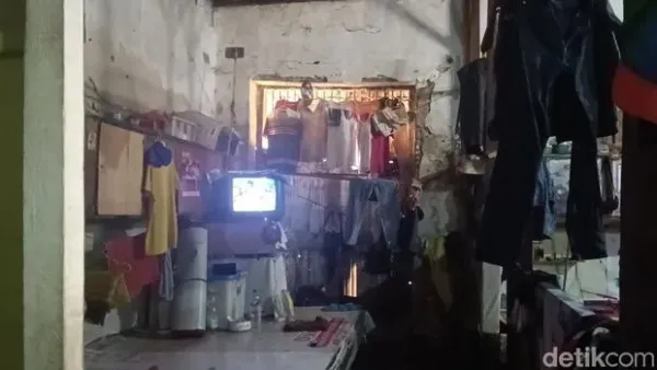 Pondok Boro, penginapan untuk perantau yang murah meriah di Semarang. Foto diambil Selasa (30/7/2024). Pondok Boro, penginapan untuk perantau yang murah meriah di Semarang. Foto diambil Selasa (30/7/2024).