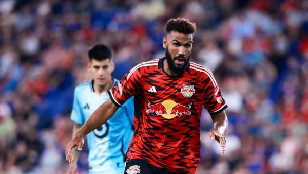 PROFIL PEMAIN - Potret Choupo-Moting saat membela New York Red Bull yang diunggah dalam postingan akun Instagram pribadinya, Senin (29/6/2025). Inilah profil mantan bintang Bayern Munchen hingga PSG yang uzur nan mematikan, santer dicurigai digoda Persija Jakarta, Selasa (5/8/2025) siapakah dia?