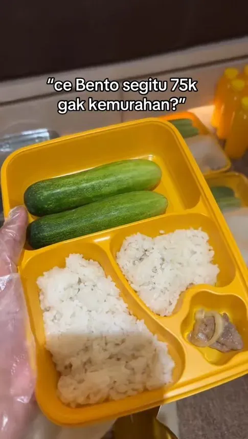 Viral TikToker Jual Nasi Timun Rp 75 Ribu, Ternyata Ini Alasannya