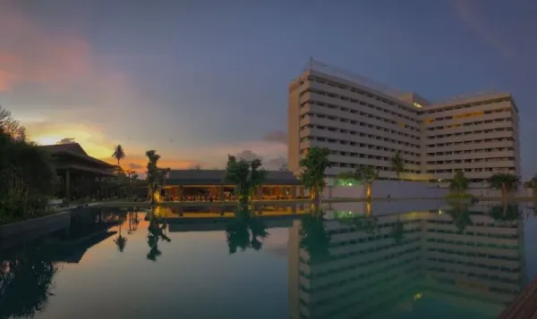The Meru Sanur & Bali Beach Hotel Masuk 100 Hotel Terbaik Dunia