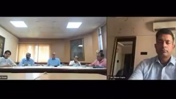 Ruckus in the company meeting, only one share investor cursed MD, said- in the next life ...
