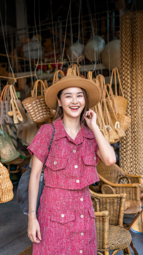Souvenir Shopping Guide