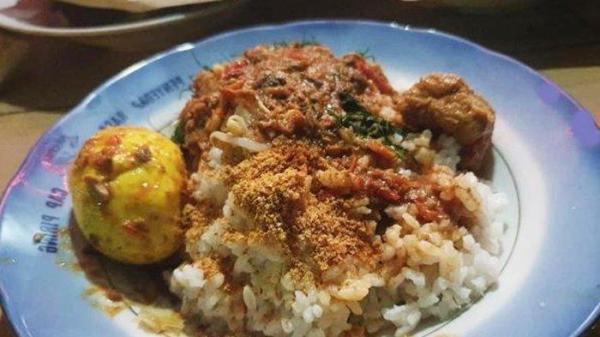 Kuliner Legendaris Bubur dan Nasi Tumpang Mbah Mitro Boyolali