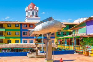 Road Trip Colombia Awaits!