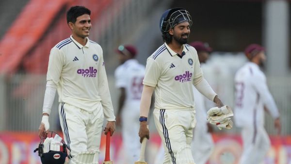 VIDEO: Shubman Gill and KL Rahul's dance in Live match, fans surprised fans with a fun move