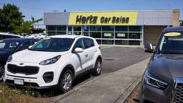 Hertz Car Sales retail location in Beaverton, Oregon