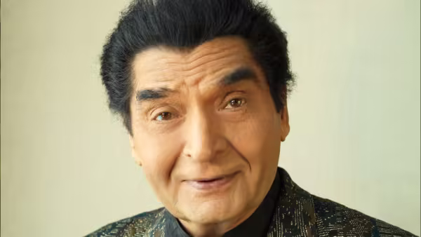 How many children does Asrani have as per the claim?