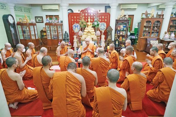 ข่าวสดพระเครื่อง - สมเด็จพระสังฆราช