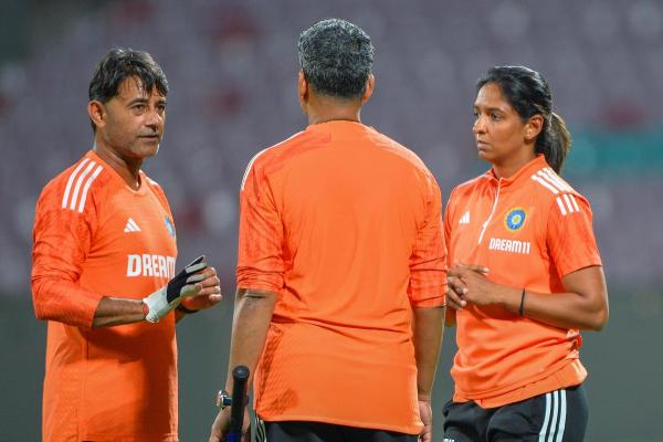 FILE PHOTO: Fielding Coach Munish Bali was the assistant coach with the 2008 World Cup-winning India U-19 team and the Indian women’s cricket team in 2011 and 2012. FILE PHOTO: Fielding Coach Munish Bali was the assistant coach with the 2008 World Cup-winning India U-19 team and the Indian women’s cricket team in 2011 and 2012.