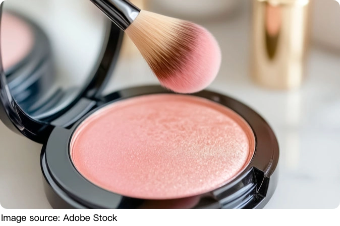 Blush pentru ochi caprui