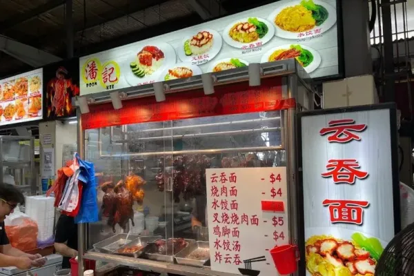 Pemilik Warung Kaki Lima Ini Ogah Viral, Ngaku Tak Cari Banyak Pelanggan Pemilik Warung Kaki Lima Ini Ogah Viral, Ngaku Tak Cari Banyak Pelanggan