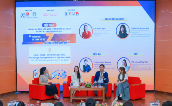 Home Credit representatives participated as speakers at workshops of the University Tour 2025. Photo courtesy of Home Credit