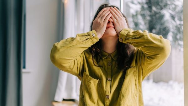 Winter Blues Symptoms And Prevention Tips In Hindi