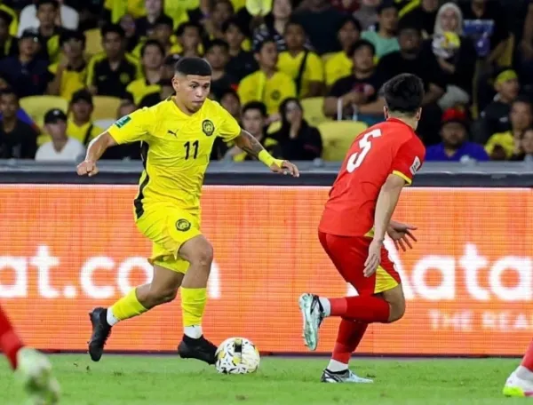 Malaysian striker of Argentine origin Imanol Machuca (number 11) plays in the 4-0 win over Vietnam in the 2027 Asian Cup qualifiers on June 10, 2025. Photo by Malaysia NT.