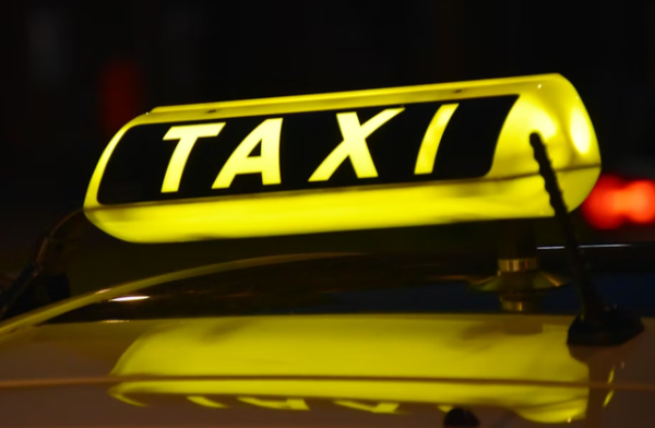 Ilustrasi taxi driver season 3 tayang jam berapa di viu. Sumber: Unsplash/Waldemar Brandt