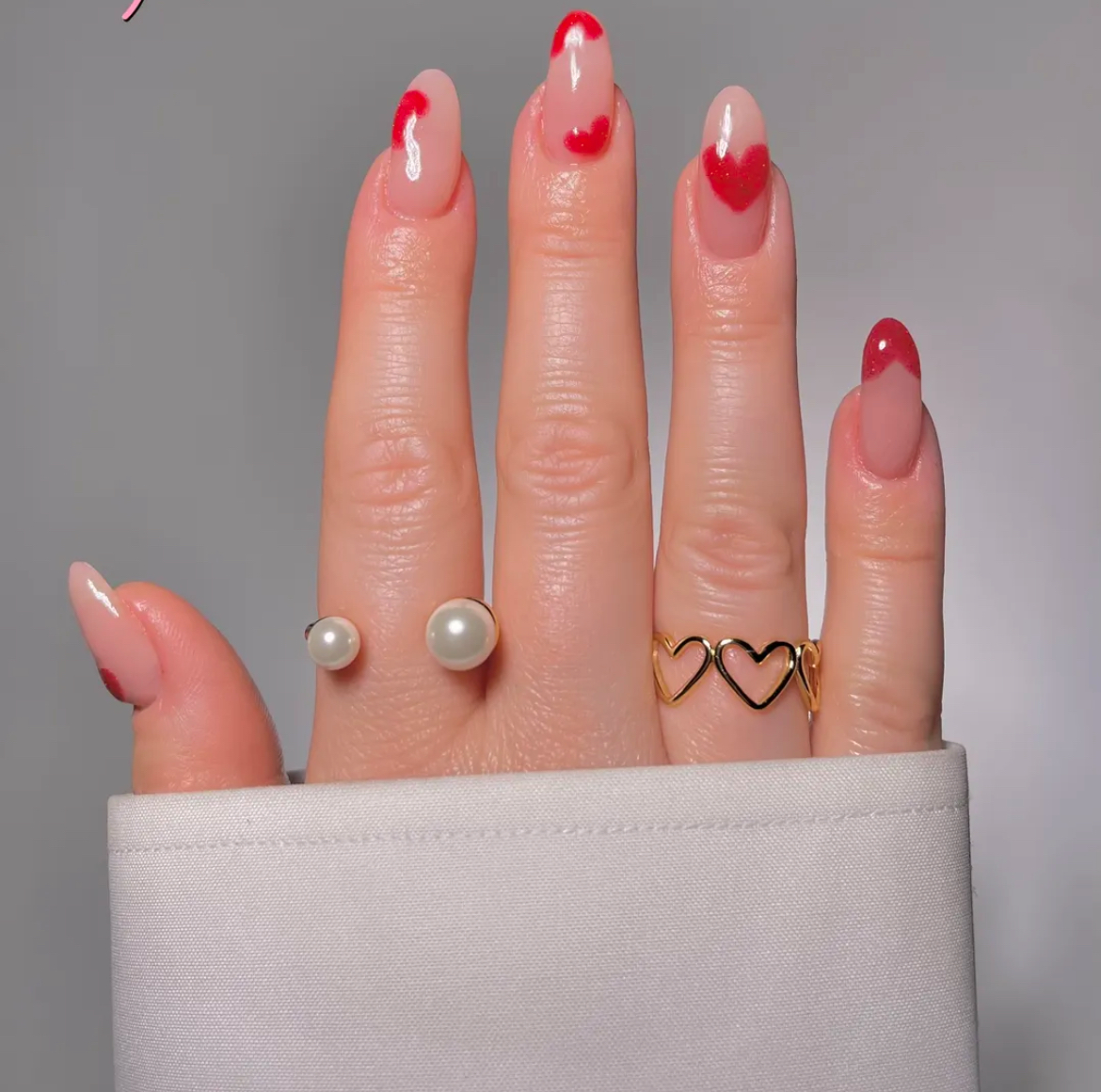 Neutral Dip Nail Art!