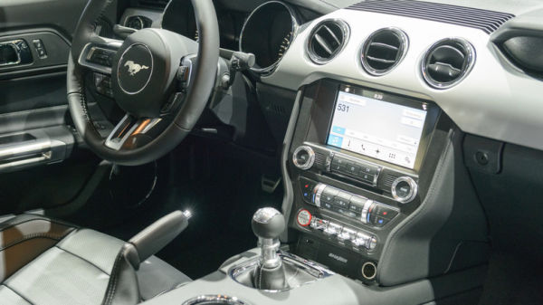 Ford Mustang interior with a six-speed manual gearbox