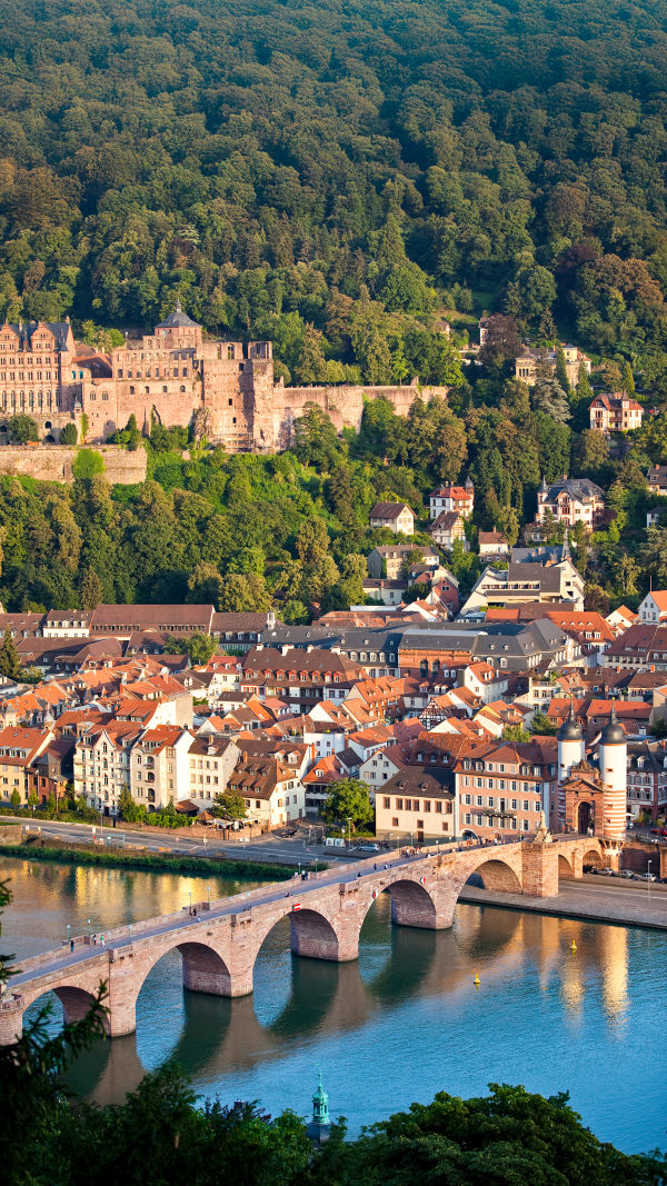 Heidelberg, Crisp & Classic