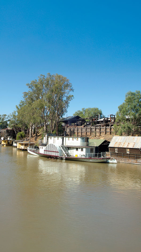 Echuca: River Time