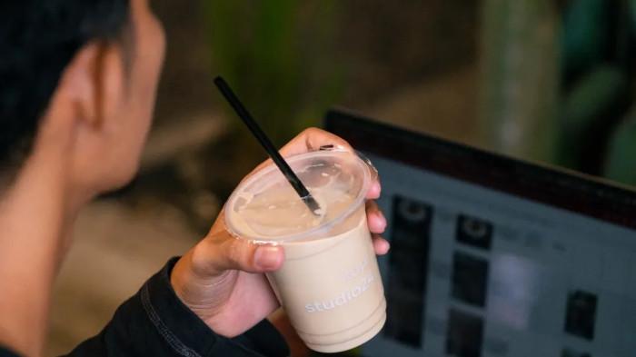 Kopi Studio 24 Sarangan, satu kafe 24 jam di Malang