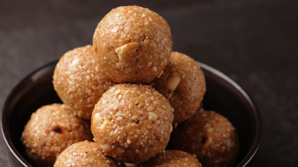 God Our Til Ke Laddoo