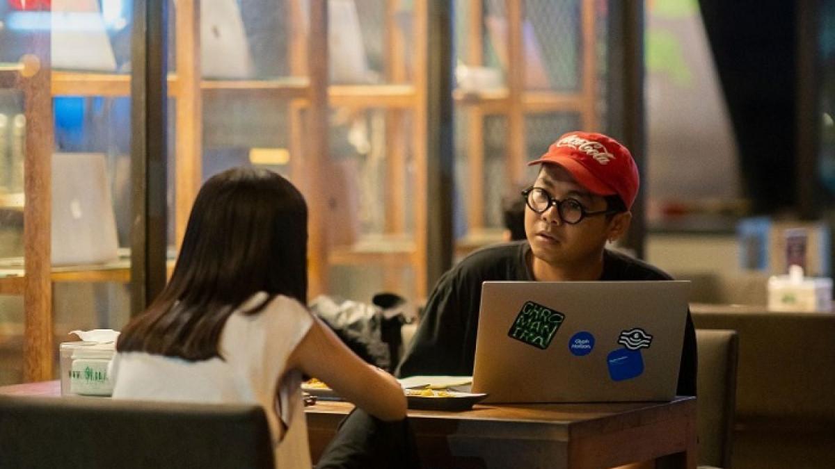 Kopi Zeen salah satu kafe terbaik dan buka 24 jam di Kuta, Bali.