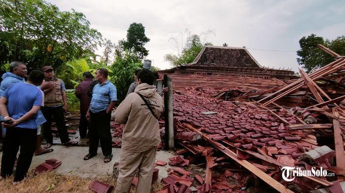 Rumah milik warga Desa Banyurip, Kecamatan Sambungmacan, Kabupaten Sragen