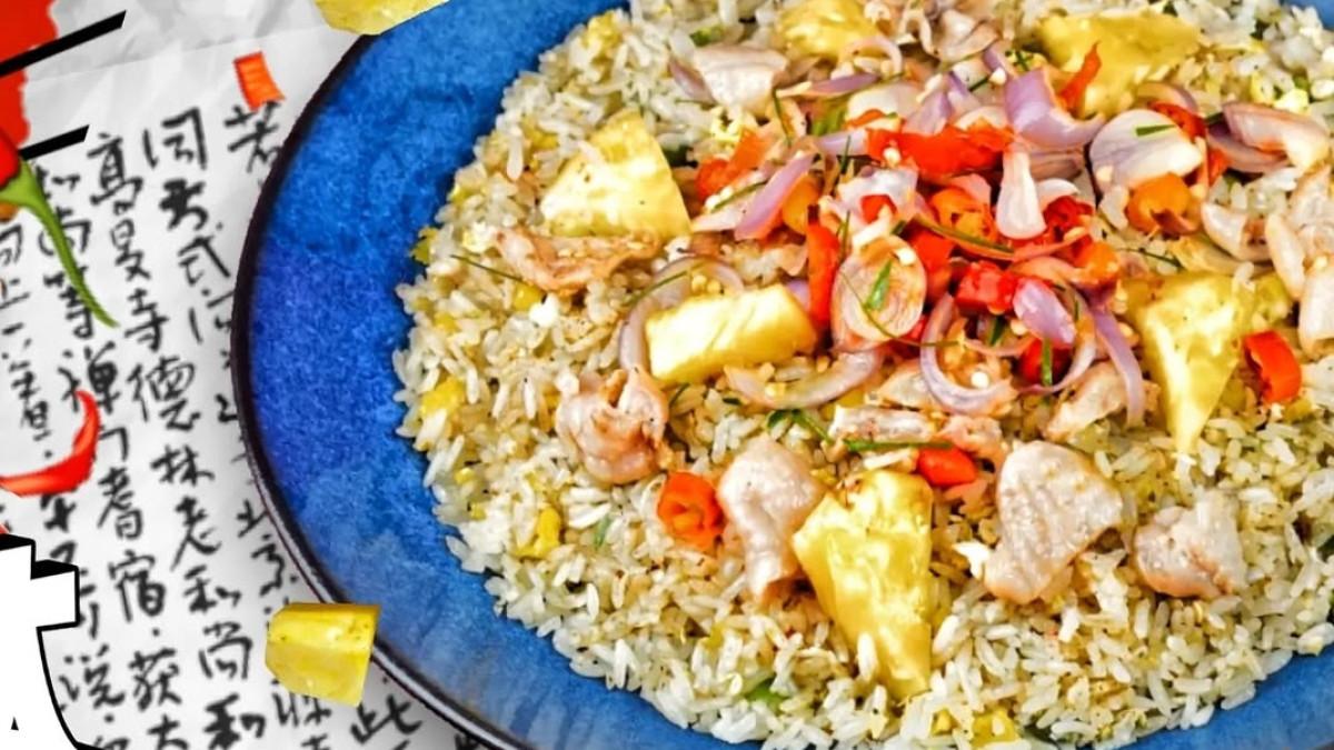 Nasgor Legenda, satu nasi goreng enak di Jogja yang buka malam, murah dan porsi banyak.