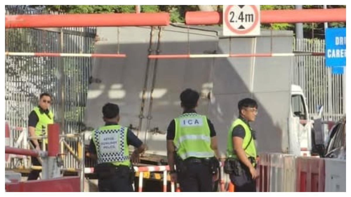 Kejadian Berlaku Dekat Laluan Keluar Di Woodland Checkpoint