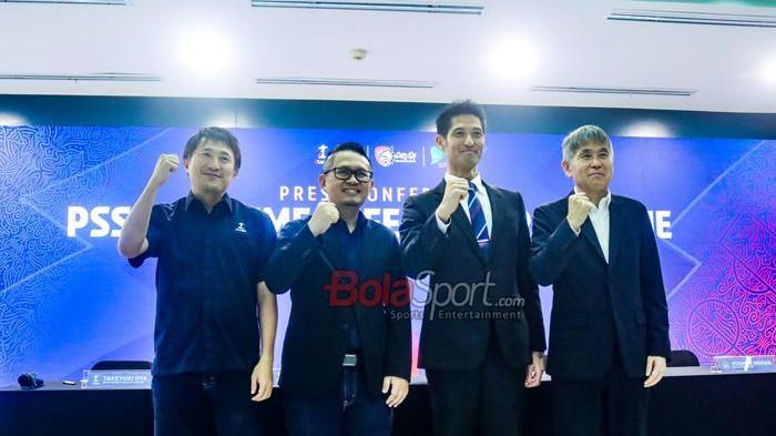 KONFERENSI PERS - Konferensi pers memperkenalkan wasit asal Jepang, Yudai Yamamoto di Menara Mandiri II, Jakarta, pada Senin (22/12/2025)