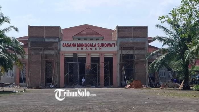 Pembangunan gedung molor Sragen