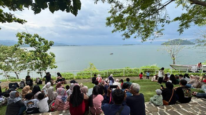 tanjung duriat waduk jatigede 11