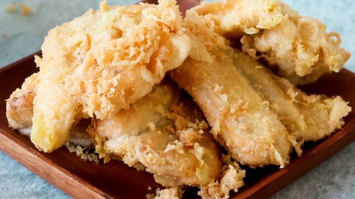 Ilustrasi pisang goreng.