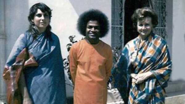 Gail Muniz From Mexico And Arlette Meyer From Venezuela With Swami